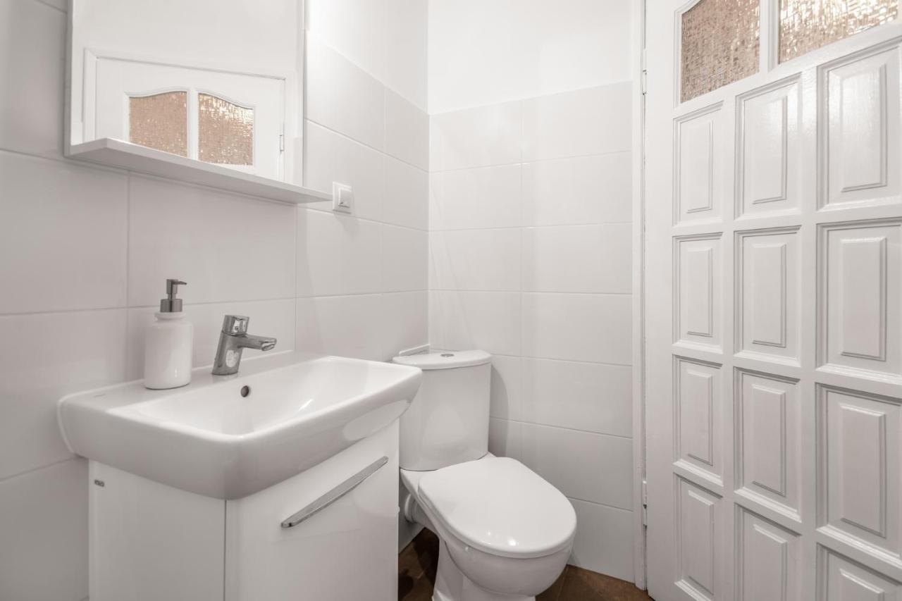 Citystay Plac Walowy Гданьск Экстерьер фото