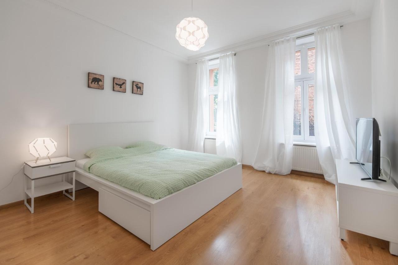 Citystay Plac Walowy Гданьск Экстерьер фото
